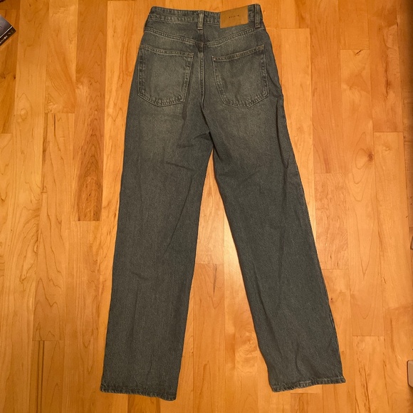 Mid wash jeans - Picture 2 of 2